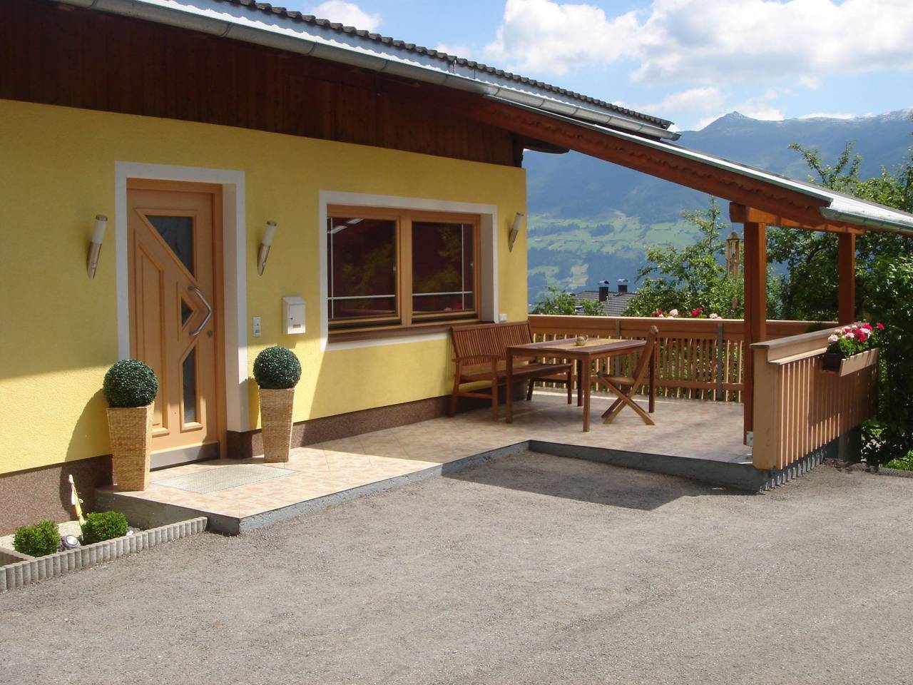 Mit Panoramaterrasse in Fügenberg in Tuxer Alpen, Fügenberg
