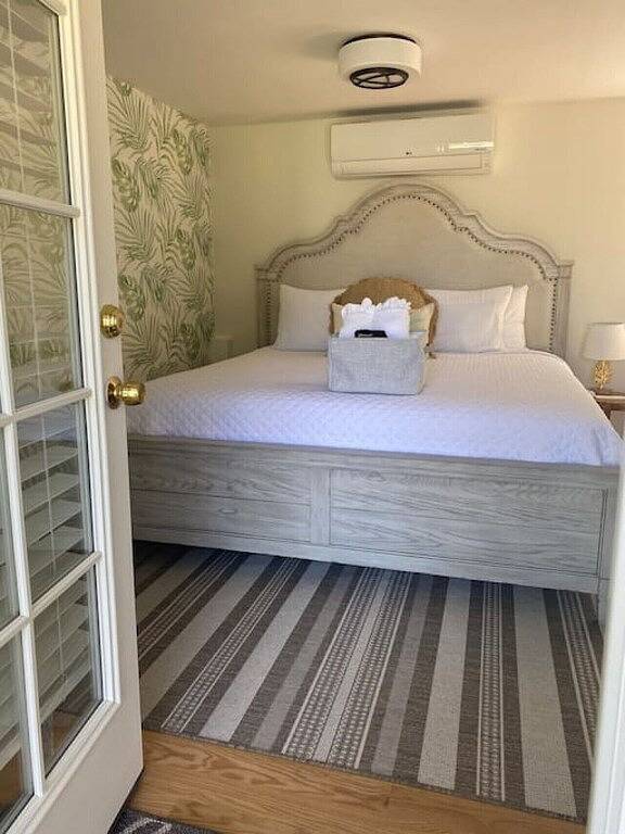 Ganze Wohnung, Paradise Palm Unit - #4 in West Harwich, Harwich