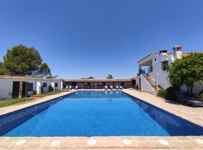 Casa rural para 20 personas, con terraza y piscina además de vistas y jardín en Loja - 4