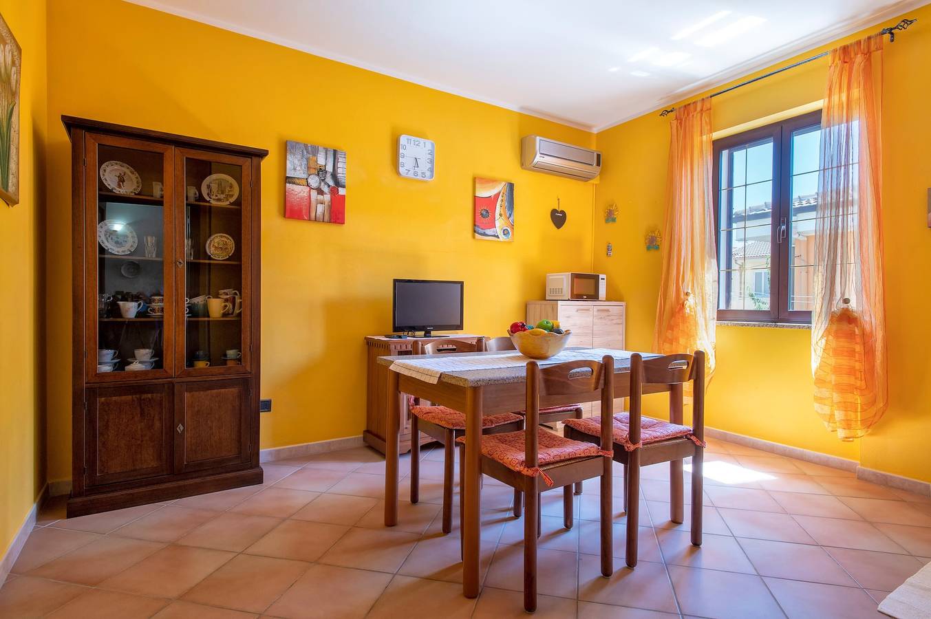 Casa vacanze 'Appartamento La Casa di Patty con vista mare, terrazza condivisa e aria condizionata in Sennori, Provincia di Sassari