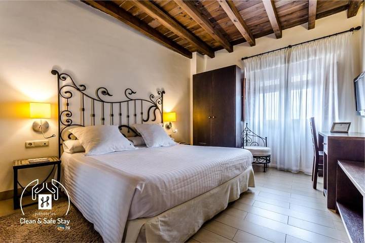 Hôtel pour 10 personnes, avec Jacuzzi et Terrasse à Guadix