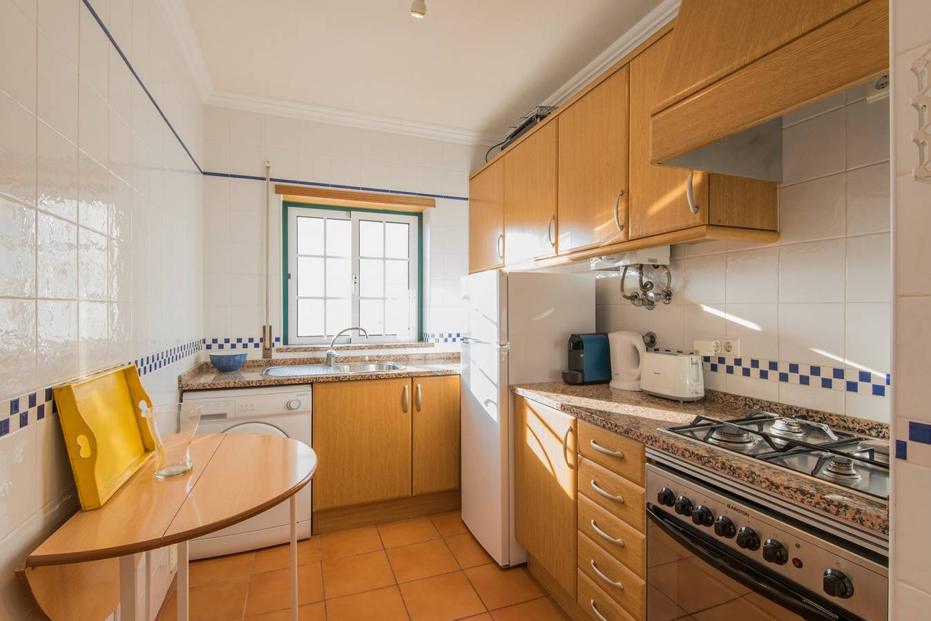 Ganze Wohnung, Ferienwohnung für 4 Personen mit Balkon in Armação de Pêra (costa), Faro Distrikt