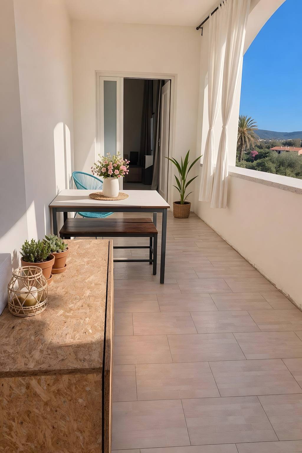 Entire apartment, Apartment 'Perla' with Sea View, Balcony and Air Conditioning in Agrustos, Budoni