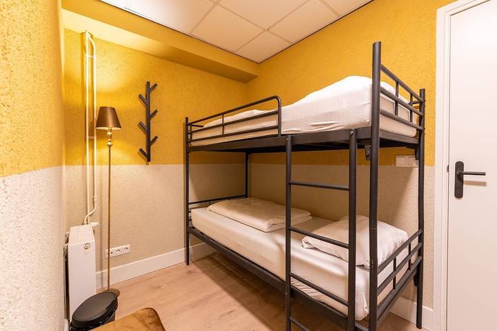 Geheel appartement, Appartement in Schin op Geul met Sauna in Limburg