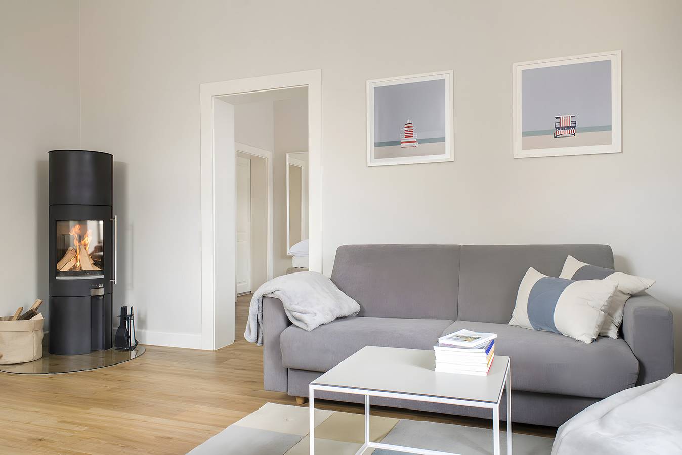 Ganze Wohnung, Helle Stuuv – Schöner Wohnen mit sonniger Terrasse und Kamin in Westfehmarn, Lemkenhafen