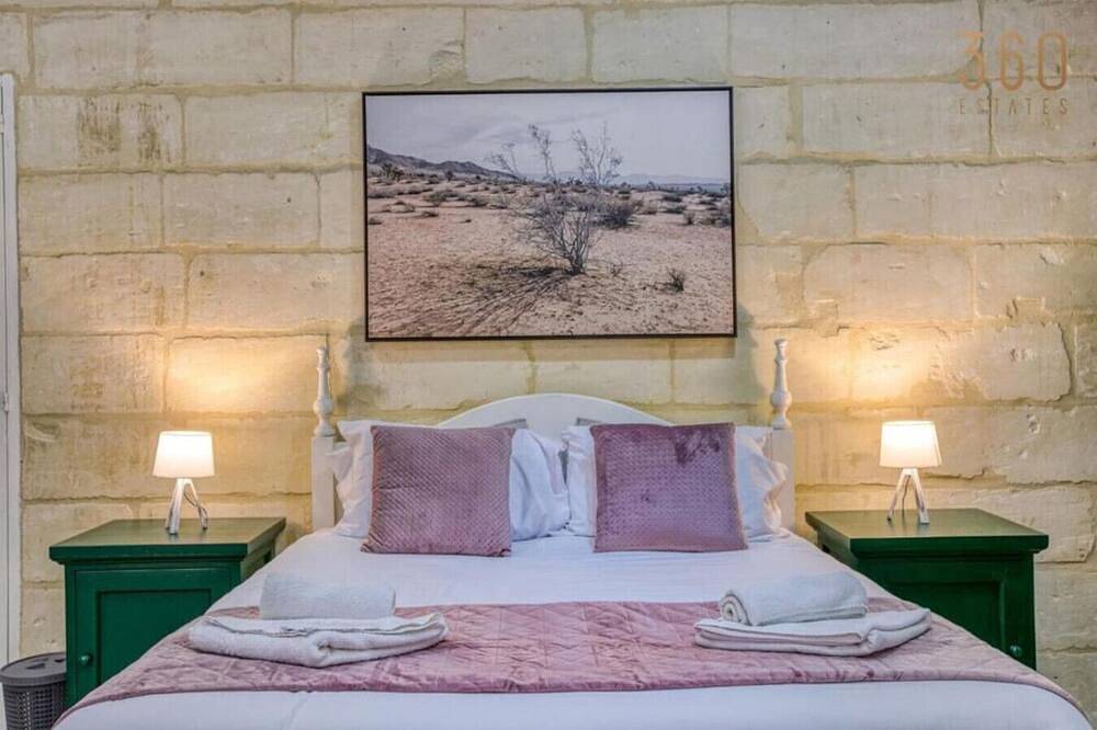 Ganze Wohnung, Stunning Studio with Maltese Balcony in Cospicua in Cospicua, Insel Malta
