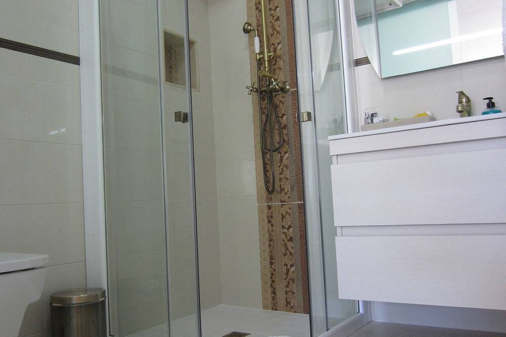 All is private, when booking we Block the entire property for your holiday ! in Torrequebrada, Benalmádena