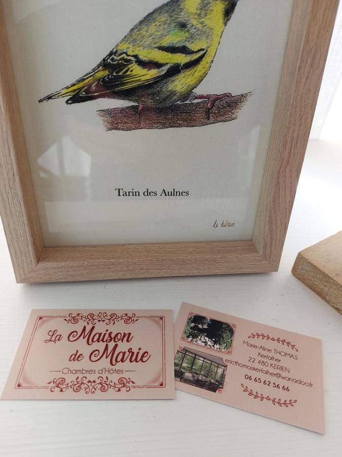 Location de vacances pour 2 personnes, avec vue et jardin à Kerien