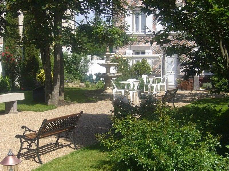 Maison d'Hôtes Les Trèfles - Chambre Roses in Saint-Ignat, Région de Riom