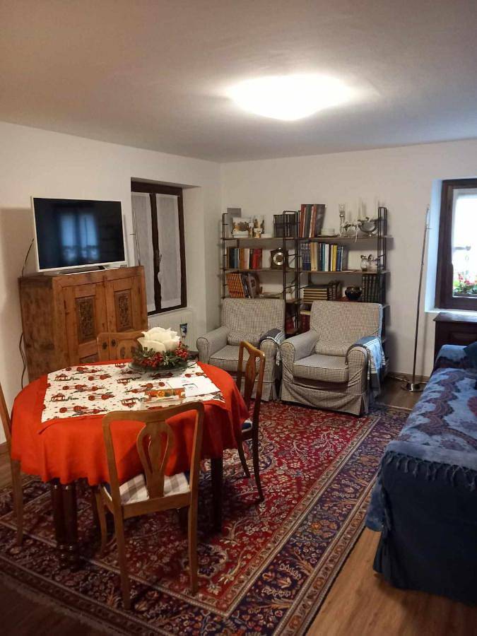 Ferienwohnung für 4 Personen, mit Ausblick und Garten