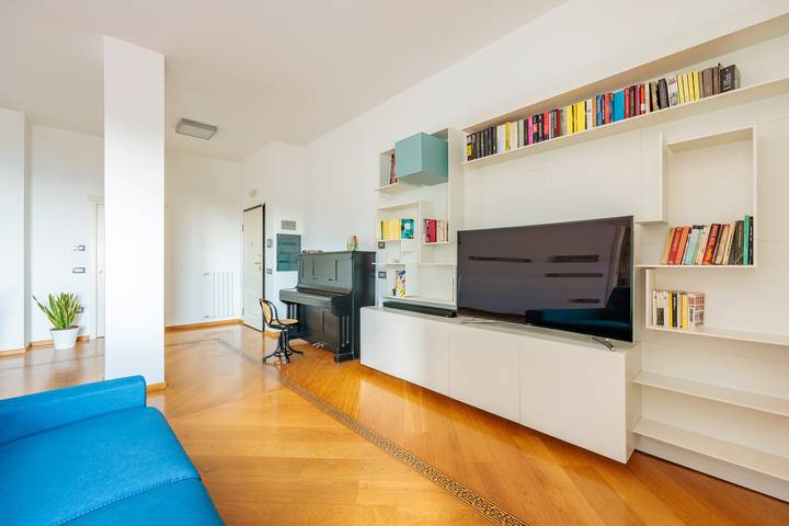 Ferienwohnung für 5 Personen, mit Ausblick und Terrasse in Salerno - 4