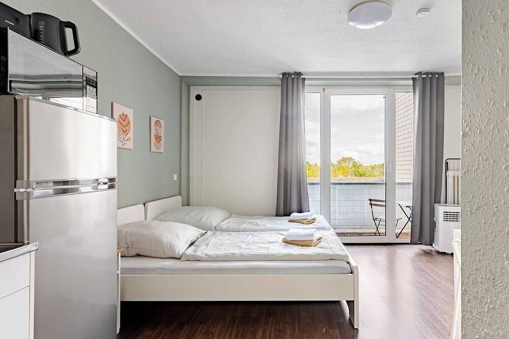 Ganze Wohnung, Exklusiv | Küche | Office | Streaming+Minibar in Bonn, Rheinland