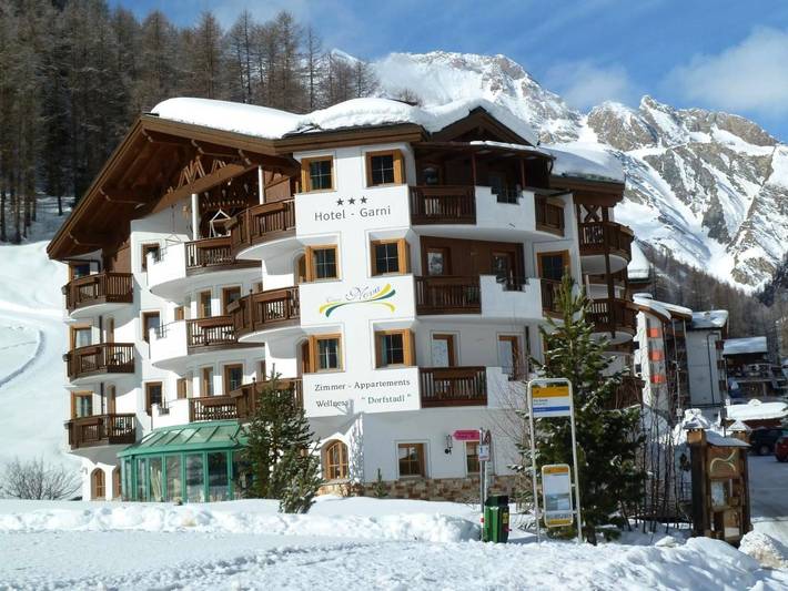 Hotel für 2 Personen, mit Sauna und Whirlpool sowie Garten - 1