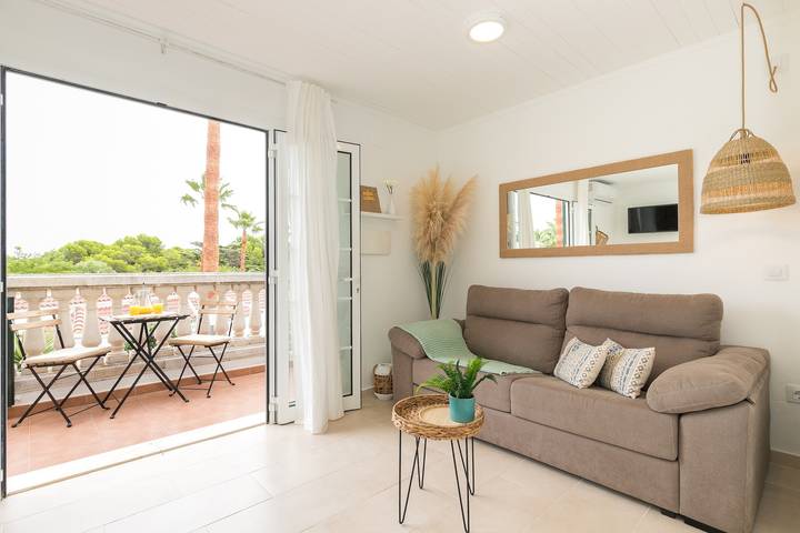 Gîte pour 4 personnes, avec bassin pour enfant et balcon à Cala en Bosc - 3