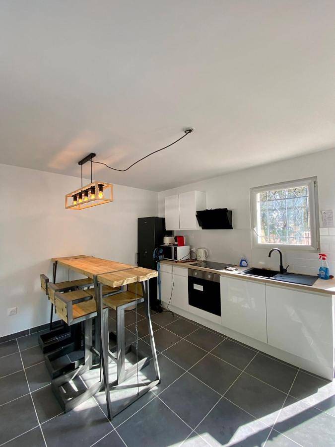 Holiday home for 7 people, with balcony and hot tub - 1