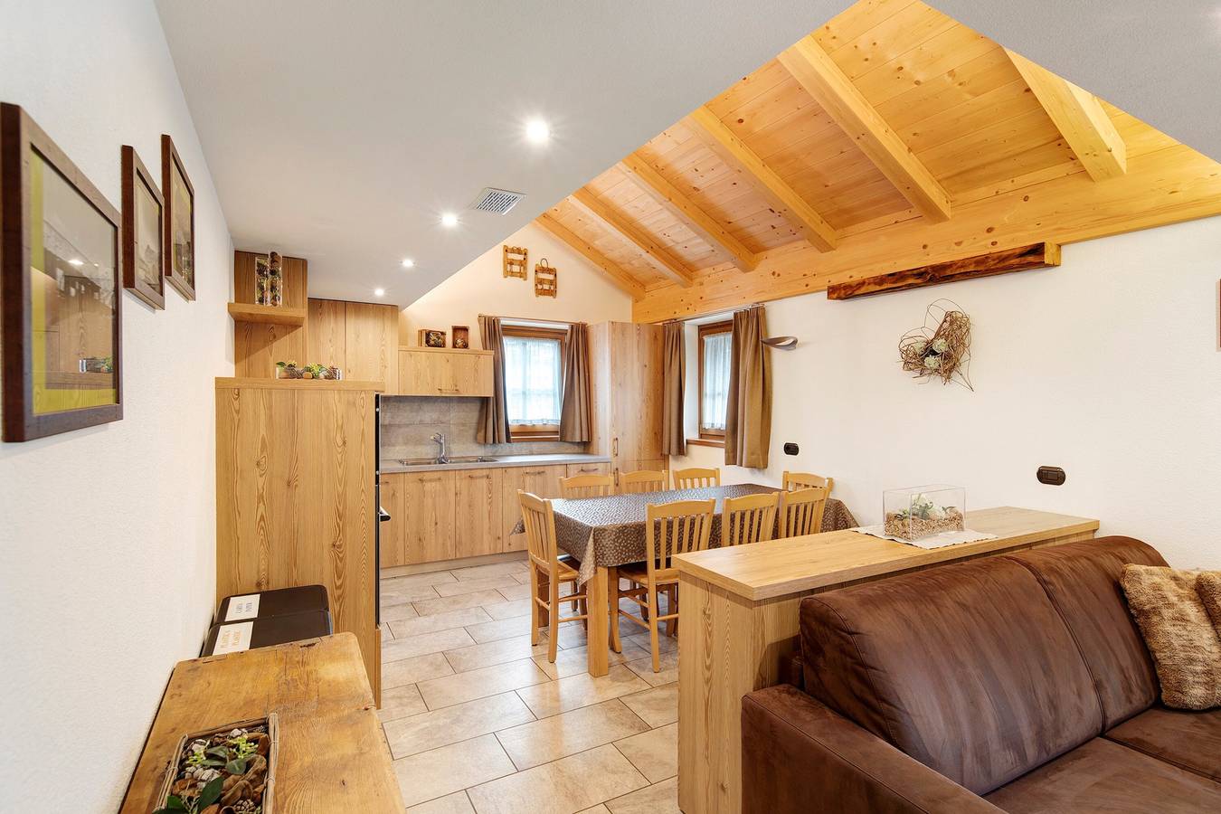 Ganze Wohnung, Apartment 'Lamada' mit Bergblick, Balkon und Wlan in Livigno (Stadt), Livigno