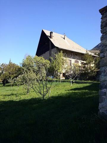 Cottage pour 2 personnes, avec jardin à Briançon