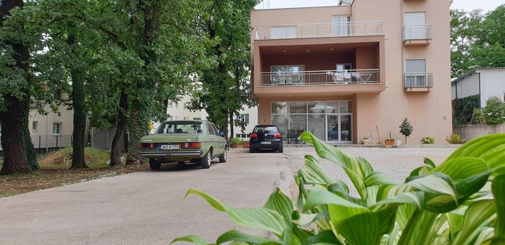 Chambre d’hôte pour 3 personnes, avec terrasse ainsi que jardin et vue dans Međugorje - 4