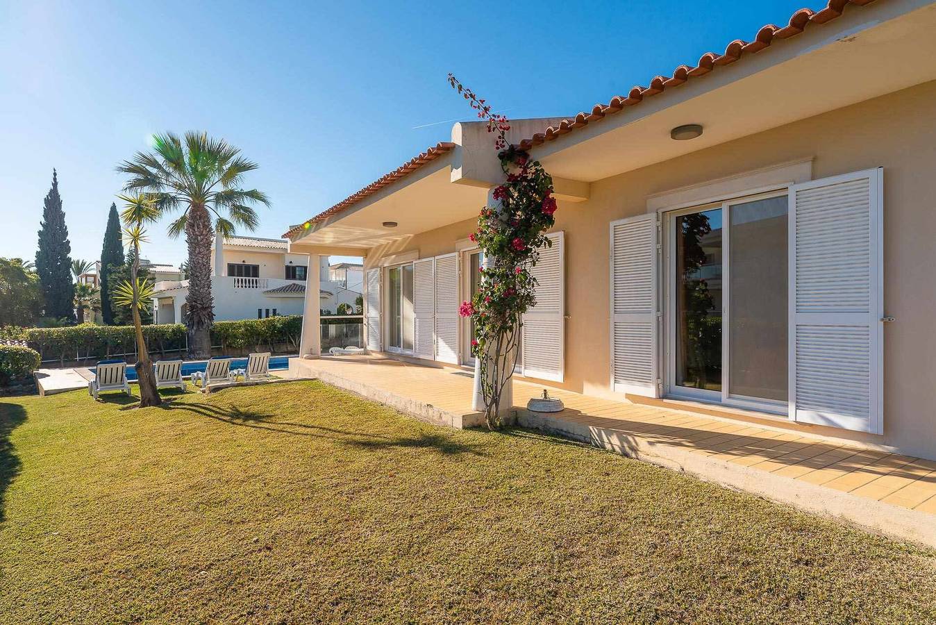 Villa „Costa“ mit privatem Pool, Wlan und Klimaanlage in Albufeira, Faro Distrikt