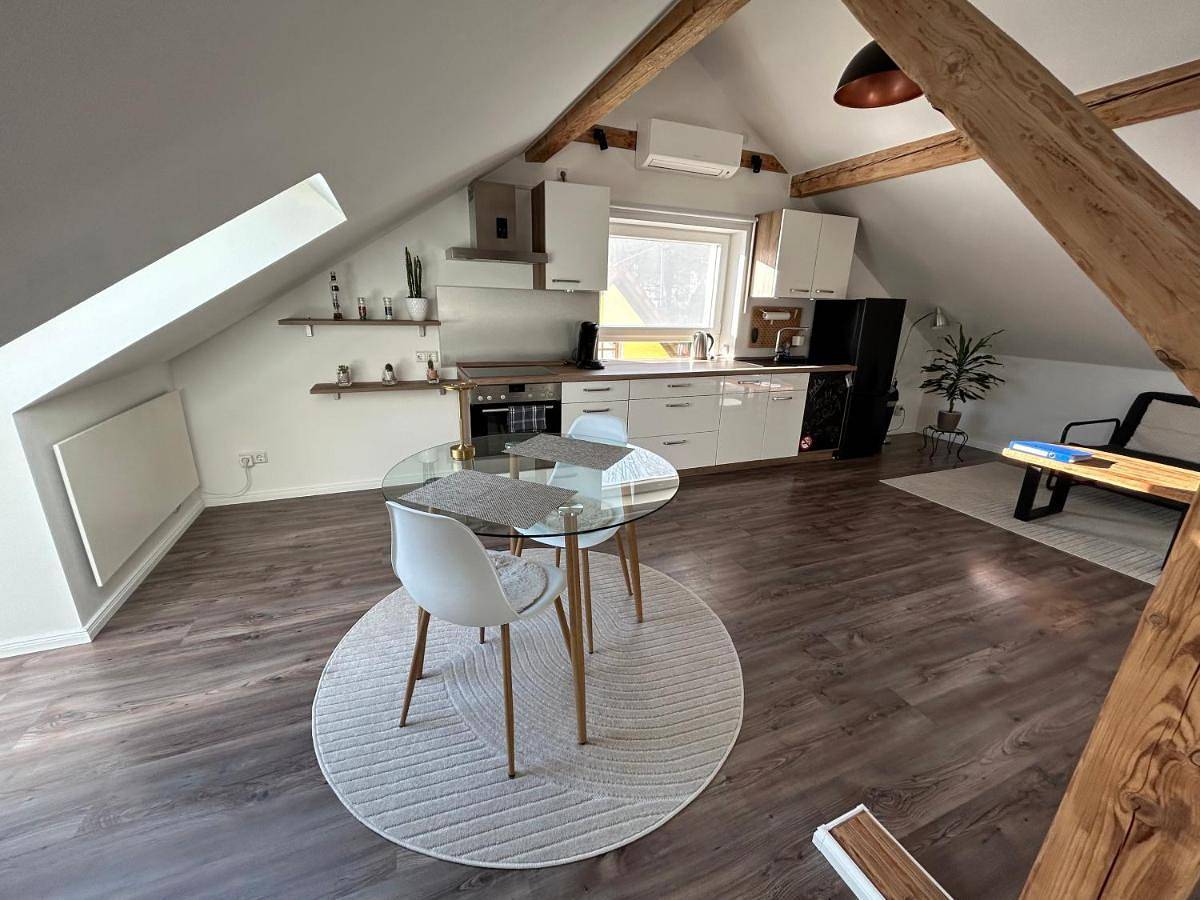 Ganze Wohnung, Schönes Appartement mit Seeblick in Gummersbach, Oberbergischer Kreis