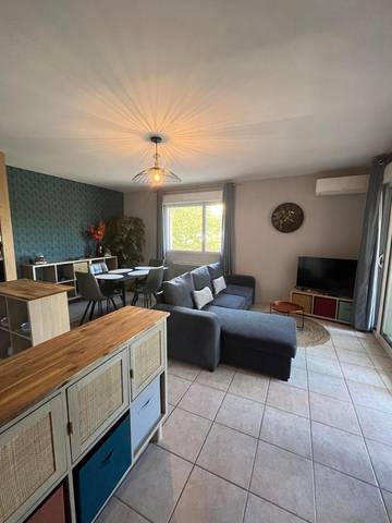 Gîte pour 2 personnes, avec terrasse dans Office De Tourisme De Montelimar