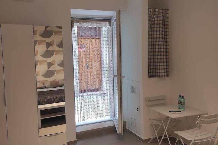 Camera con bagno privato nel cuore del centro storico di Barletta in Barletta, Barletta-Andria-Trani