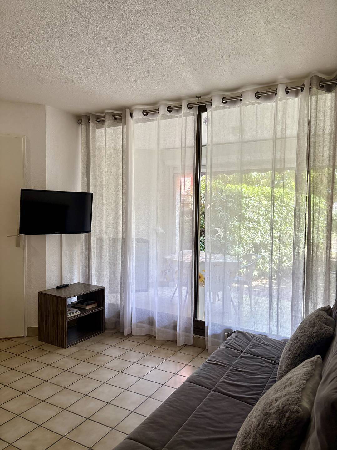 Appartement de vacances entier, Appartement de plein pied équipé pour 4 personnes  4Cara8 in Le Barcarès, Côte d'Améthyste