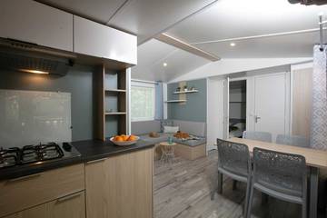 Camping für 4 Personen in Loupiac (Lot), Lot, Bild 2