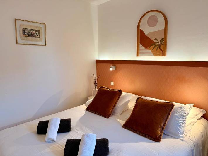 Gîte pour 4 personnes, avec vue dans Plage du Pérello - 3