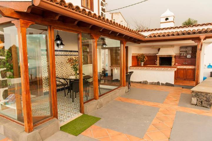 Casa rural para 6 personas, con jardín y terraza además de piscina y vistas, Se admiten mascotas en San Juan de la Rambla - 3