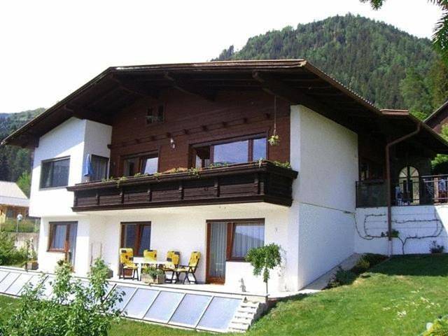 Ferienwohnung für 5 Personen, mit Ausblick und Garten sowie Terrasse in Gaimberg - 3