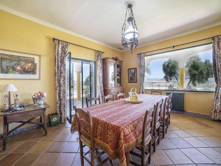 Casa rural para 13 personas, con Balcón y Terraza además de Jardín y Piscina en Arcos de la Frontera - 4