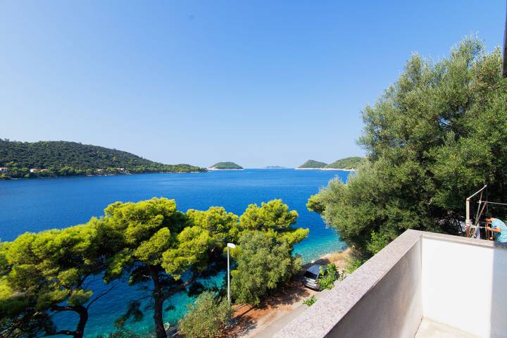 Gîte pour 5 personnes, avec Terrasse dans Lastovo
