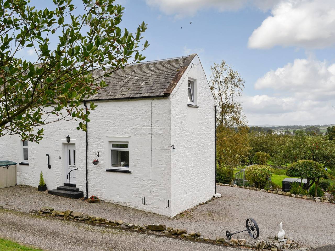 Airdside Cottage in Loch Ken, Dumfries and Galloway