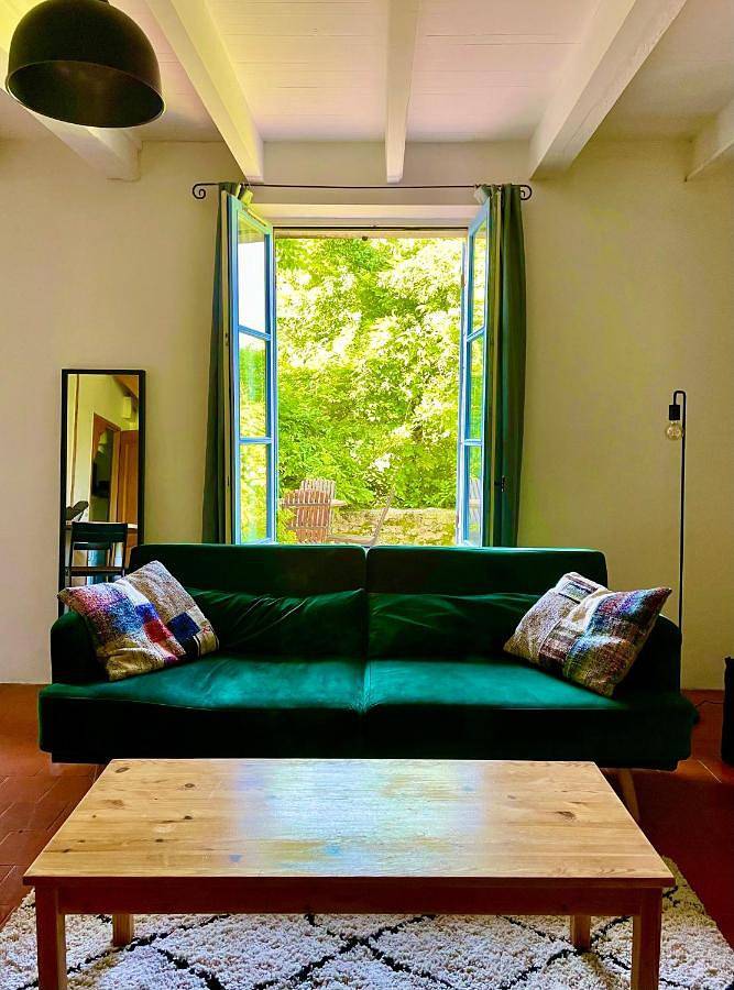 Location de vacances pour 5 personnes, avec vue et jardin, animaux acceptés à Montazeau - 3