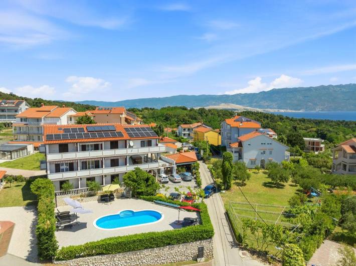 BnB für 3 Personen, mit Ausblick und Garten sowie Pool auf Rab