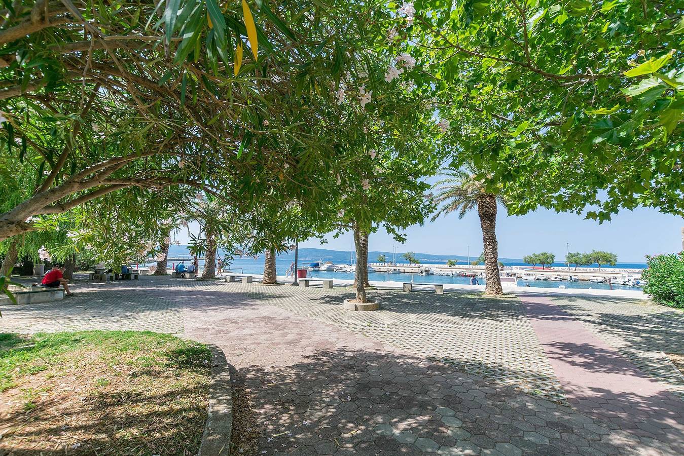 Hel leilighet, Apartment Miranda in Dugi Rat, Omiš-Riviera