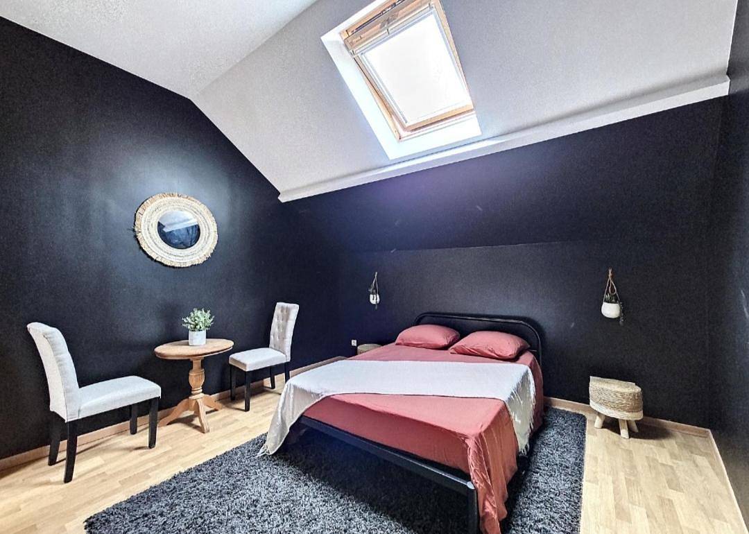 Appartement entier, Three-Bedroom Apartment in Saint-Leu-d'Esserent, Oise