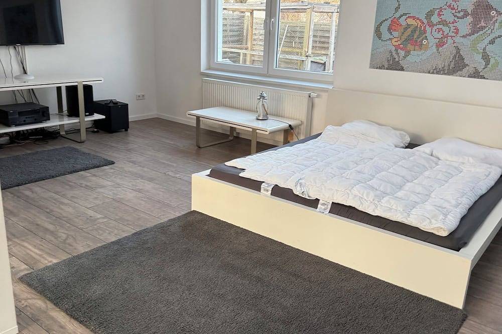 Appartamento intero, Guest house moderna 70 m² alla S-Bahn 3 min in Ricklingen, Hannover