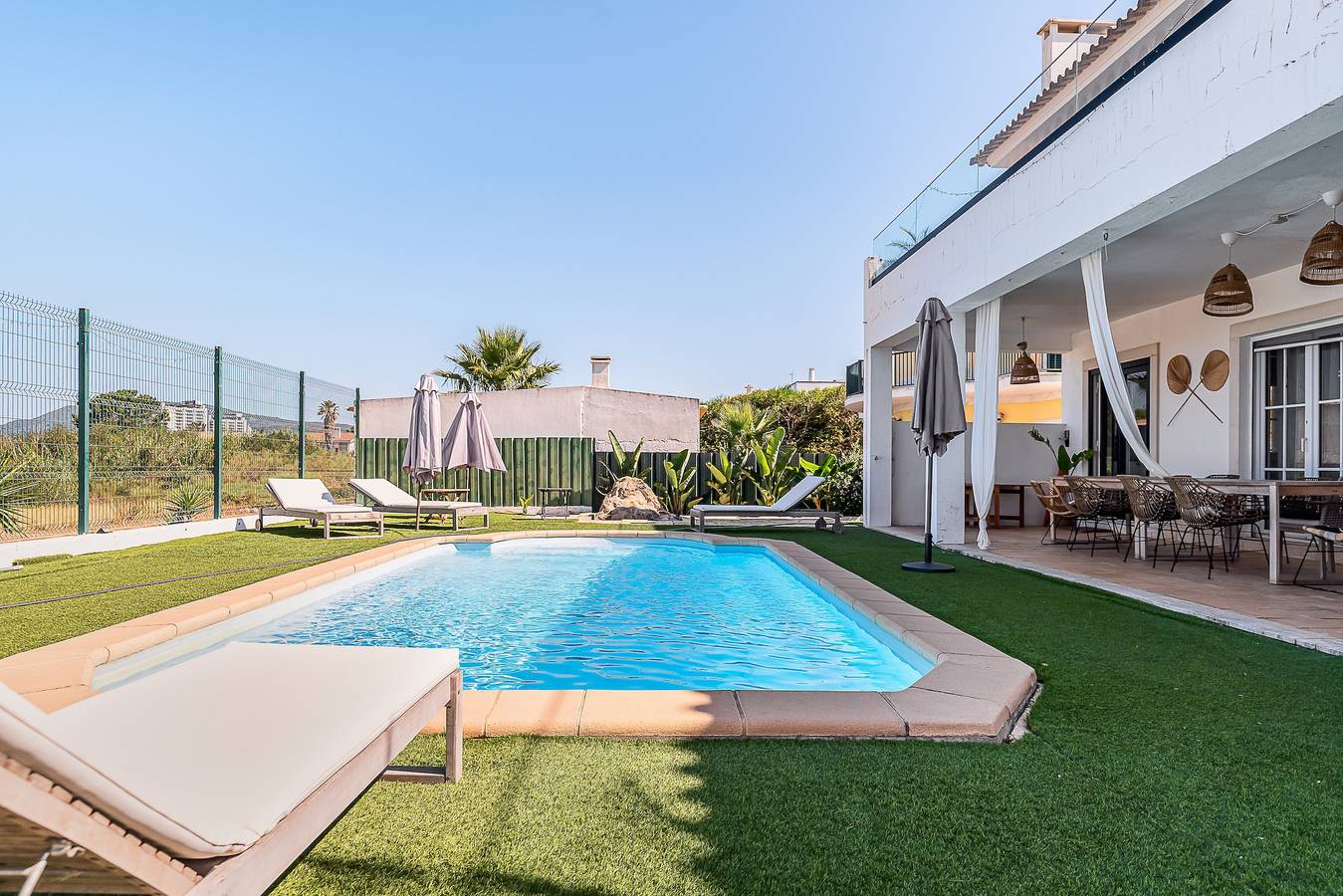 Villa 'Vila Exclusiva Na Praia De Troia' com Vista Mar, Wi-Fi e Ar Condicionado in Carvalhal, Costa Alentejana
