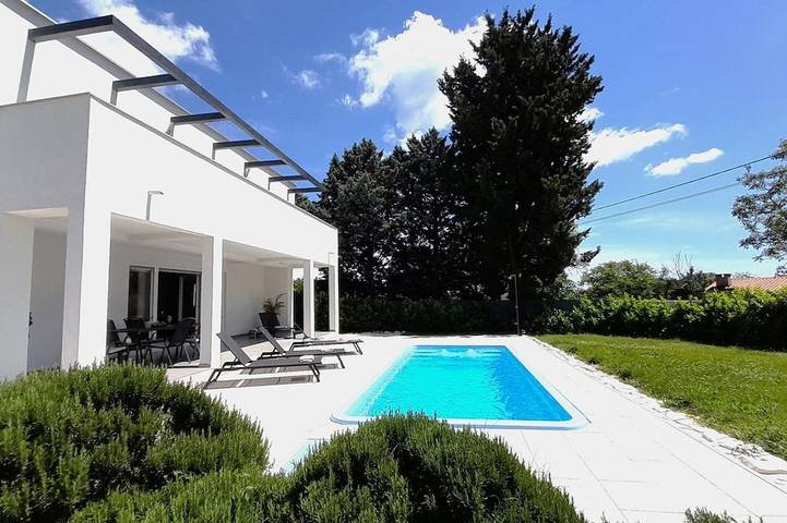 Ferienhaus für 6 Personen, mit Garten und Balkon