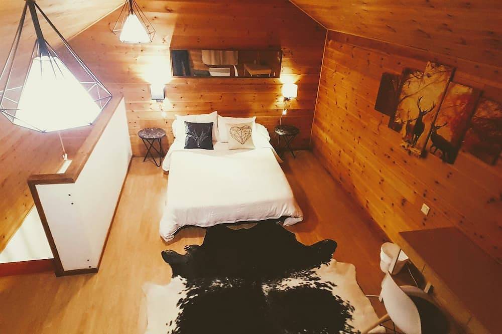 Whole chalet + private outdoor Spa-3 parking spaces-Near Ski Resort & Lake in Seyne, Alpes de Alta Provenza