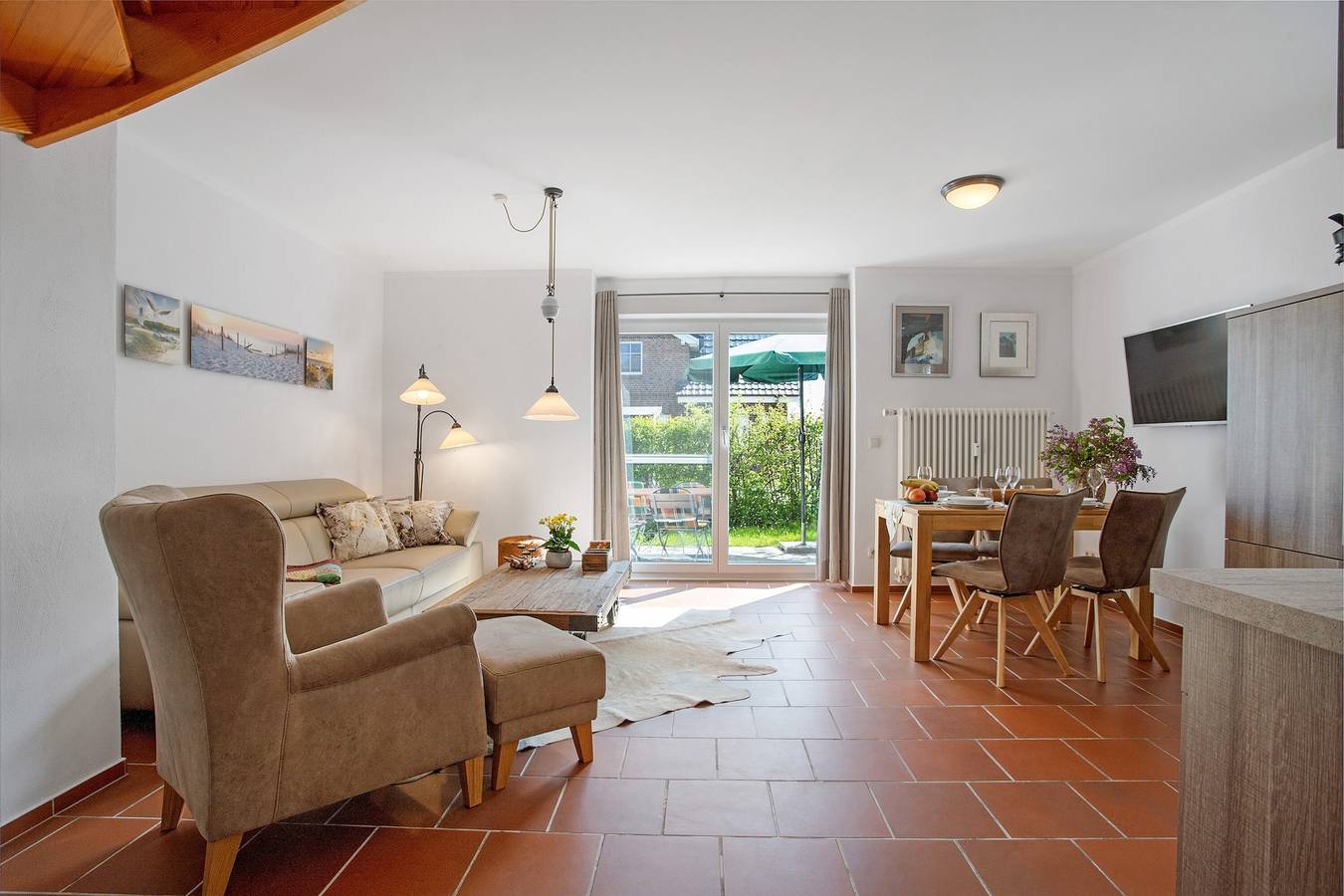 Ferienhaus 'Schilfblick' mit Seeblick, privater Terrasse und Wlan in Wieck am Darß, Fischland - Darß - Zingst