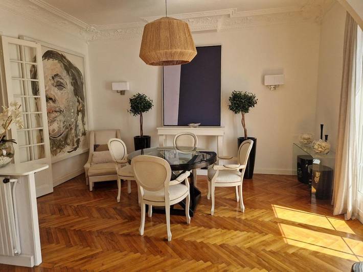 Gîte pour 4 personnes, avec balcon dans Office De Tourisme De Beaulieu Sur Mer - 4