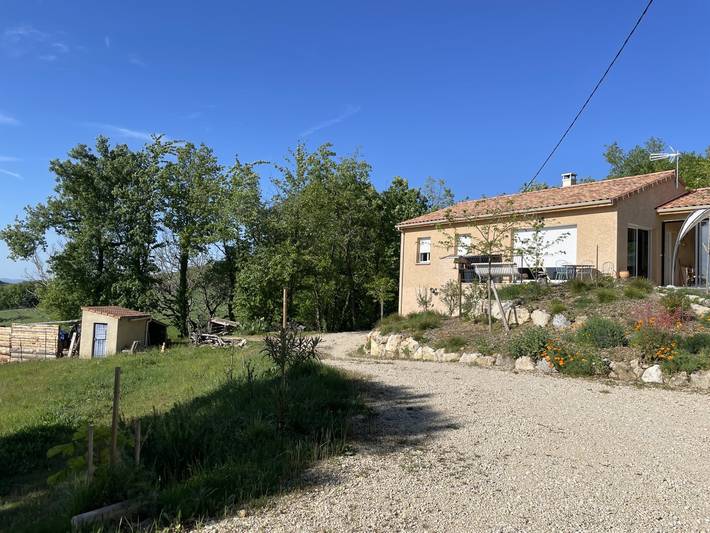 Gîte pour 4 personnes, avec jardin dans la Drôme - 3