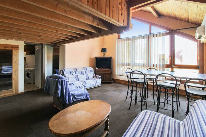 Gîte pour 8 personnes dans Saint-Julien-lès-Montbéliard