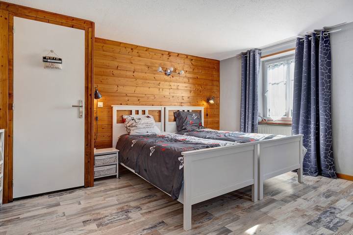 Guesthouse “Goéland Room” with Shared Terrace, Garden and Wi-Fi in Gerbépal, Parc naturel régional des Ballons des Vosges