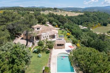 Villa pour 10 Personnes dans Murs, Parc naturel régional du Luberon, Photo 1