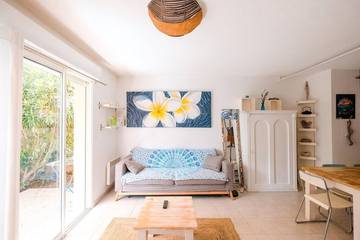 Gîte pour 5 personnes, avec piscine ainsi que terrasse et jardin à Santa-Maria-Poggio