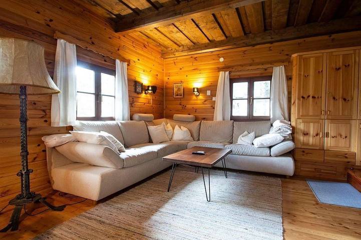 Hütte für 6 Personen, mit Garten und Balkon am Falkertsee